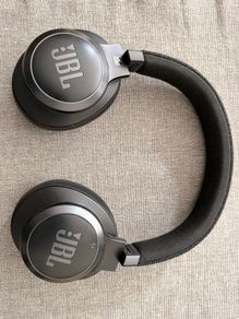 JBL Live 660NC Wireless ANC Headphones - Full Set + Hard Case