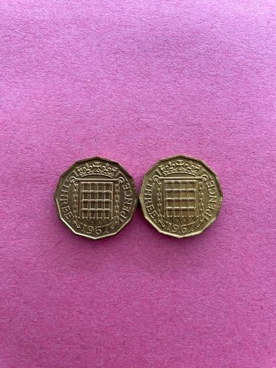 Great Britain   2 X 3 Pence Coins 1967  ( Unc )  2 COINS.