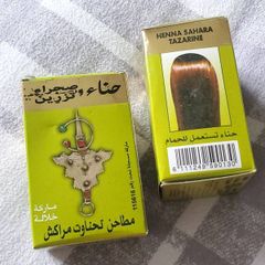 Henna hair dye - red