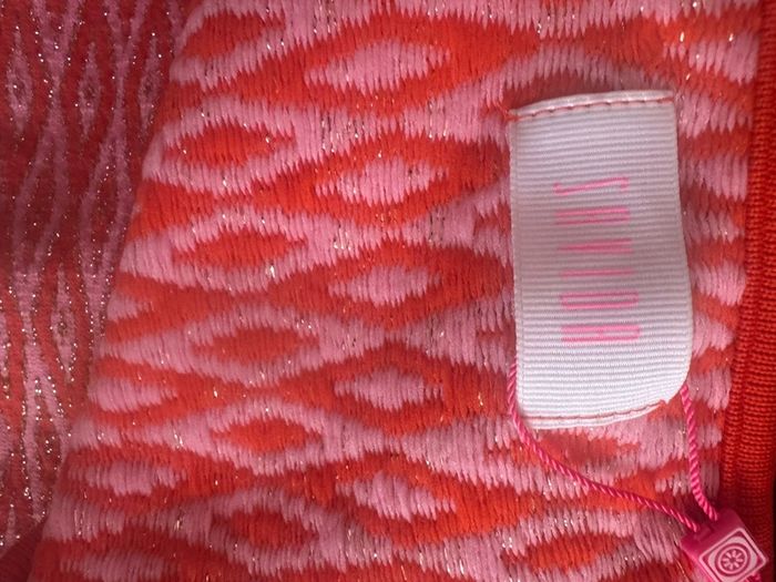Brand new Savida fancy pink top with a golden thread size L UK 12/14 EU40/42 Postage included