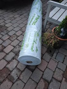 ground sheet...taram. size.  2meter 20. Wide