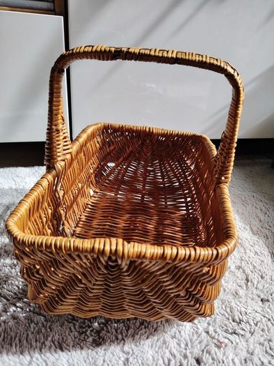 Vintage wicker basket