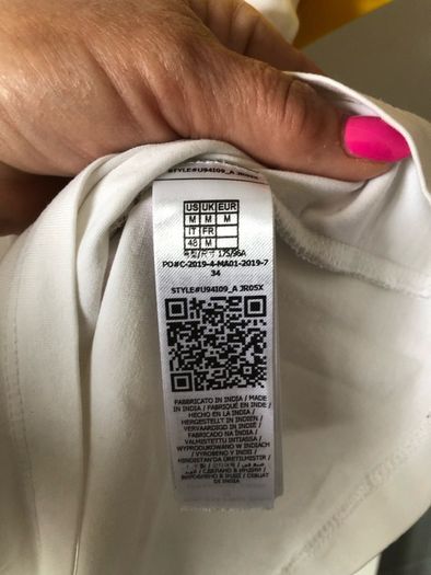 Mens Guess teeshirt size M