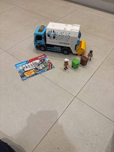 playmobile bin truck
