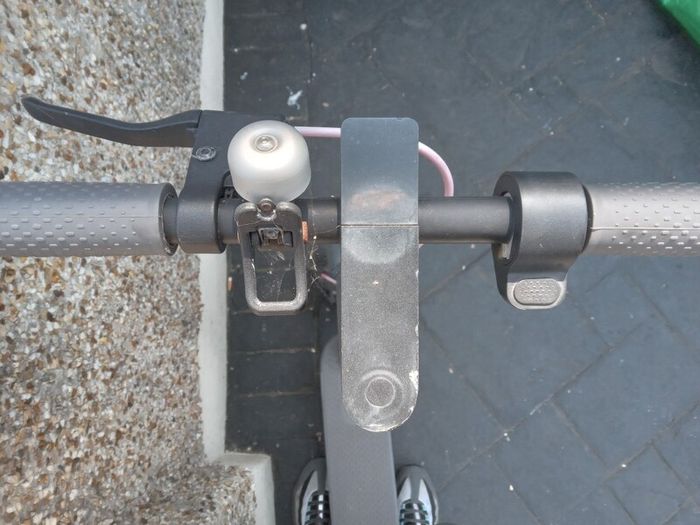 Electric scooter