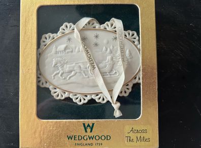 Wedgewood Across The Miles Christmas Decoration