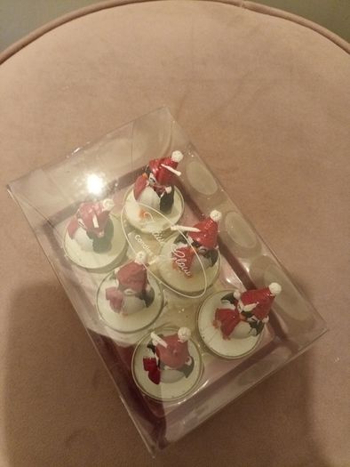 6 christmas 3D penguin candles