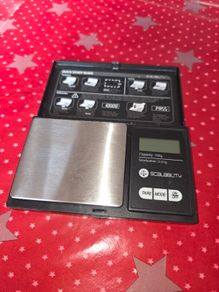 Portable 100g x 0.1g Mini Digital Scale