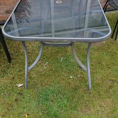 Garden table and 4 chairs outdoor glass
