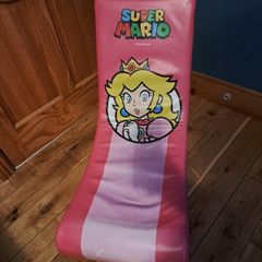 Gaming chair Princess Peach Super Mario