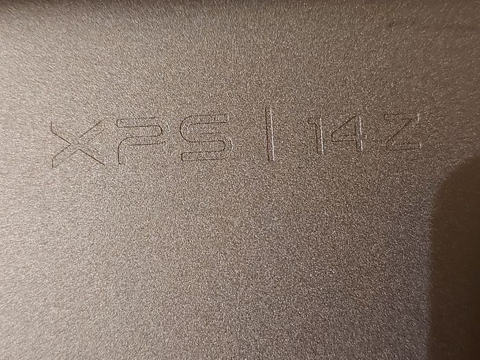 DELL XPS 14z, Intel Core i5-2430M CPU, 2.4GHz, 6GB Ram, 500GB HDD, Windows 10 Pro, Microsoft Edge, Chrome and VLC