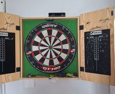 dart board