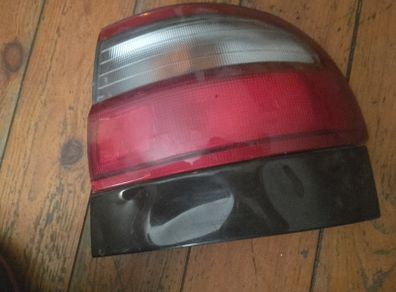 Toyota carina E (1992-1997) RH tailight (T190)