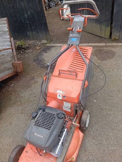 husqvarna lawnmower