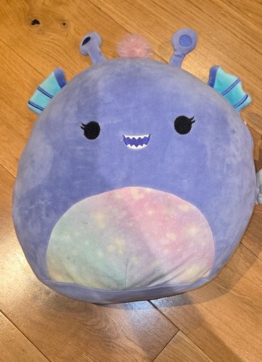 Sqyishmallow teddy x 2