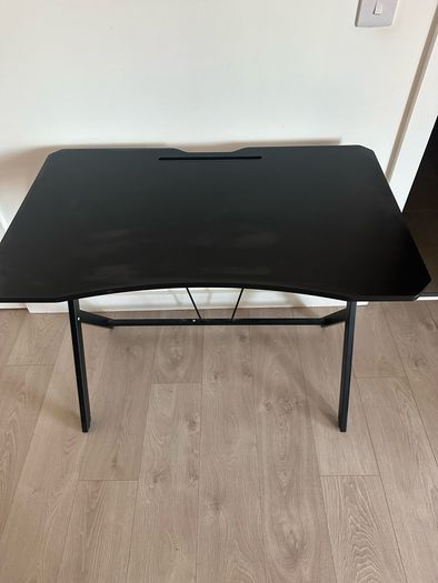 Carbon Fibre Style Office or Gaming Desk