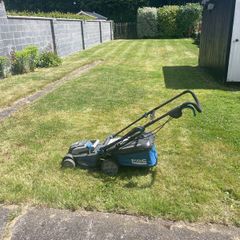 Electric lawnmower by MacAllister