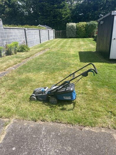 Electric lawnmower by MacAllister