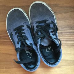 Boys shoes Size 11