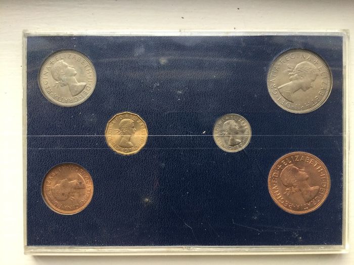 Coins - Cased Set U.K. 1967 Coins.