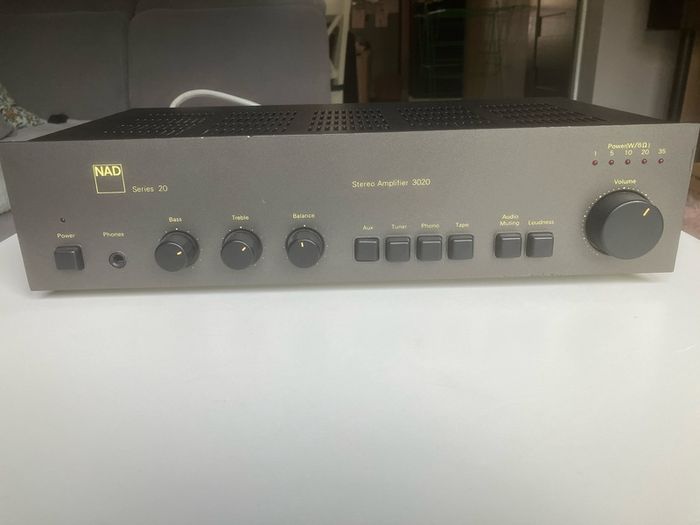 Legendary NAD 3020 Series 20 - Fully recap / Excellent Sound