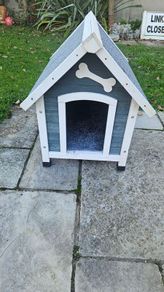 Dog kennel