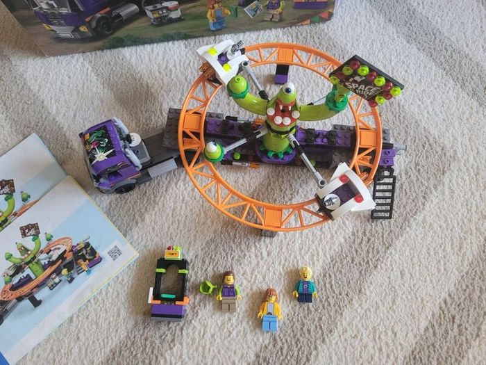 Original Lego City 60313 Space Ride Amusement Truck