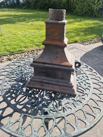 Cast Iron Hopper