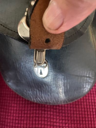Vintage Leather Shoulder Bag