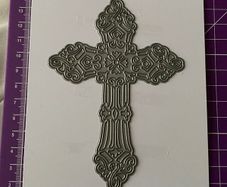 Tattered lace cross cutting die