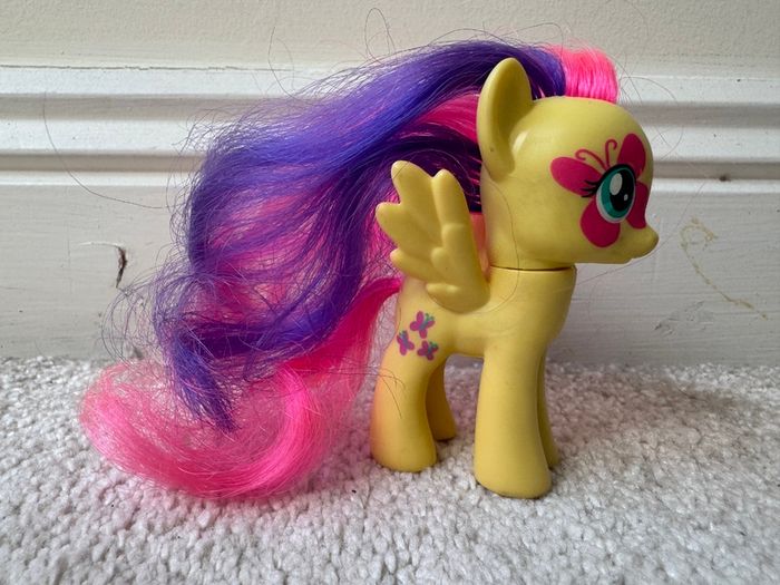 My Little Pony G4 Rainbow Rocks Fluttershy Brushable Butterfly Over Eye Used Please see photos
