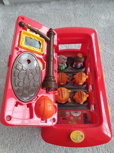 Daniel Tiger's Neighborhood Trolley