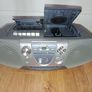 Sony CFD-V8 radio cassette recorder Image 2