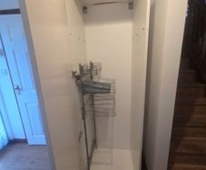 Utility cabinet