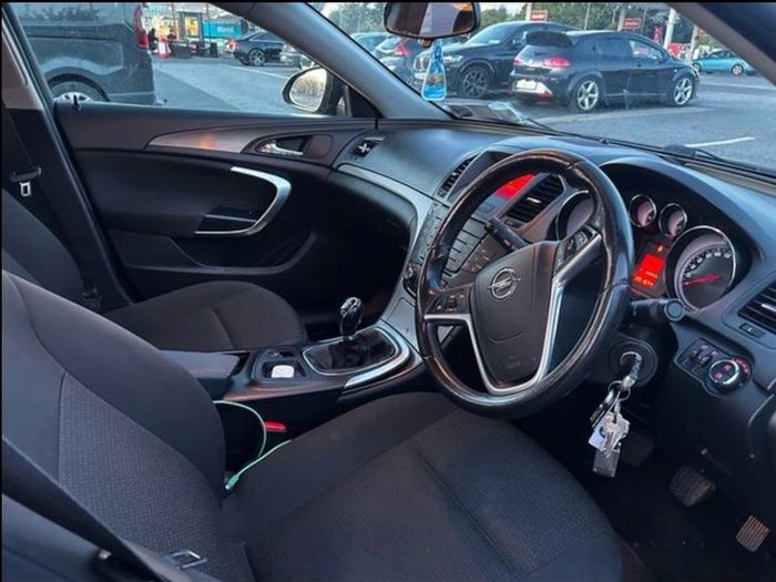 2012 Opel Insignia