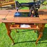 Vintage Singer Sewing Machine Image 10