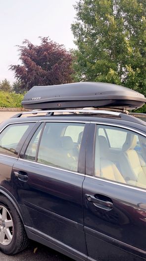 Volvo XC90 Roof Box and Roof Bars (Genuine Volvo)