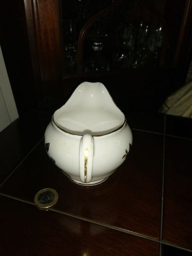 Porcelain milk jug