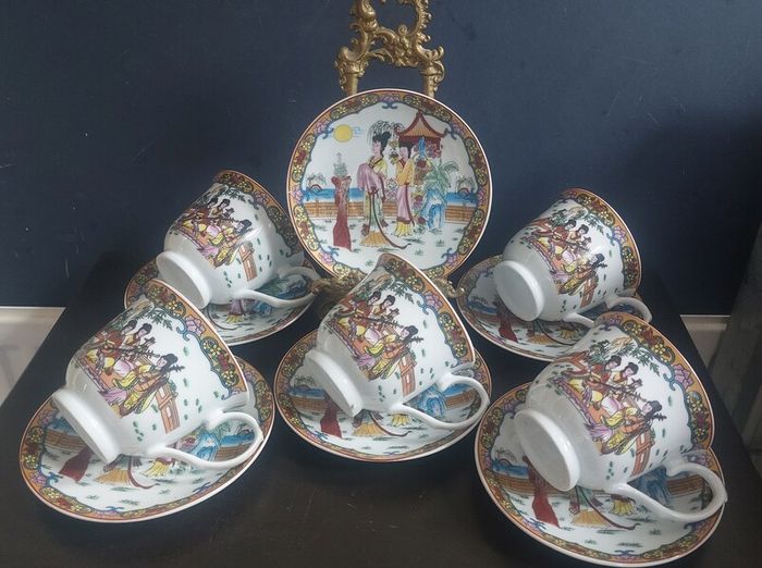 Vintage Set of Five Oriental Style Cups and Saucers Featuring Girls in Traditional Chinese Costume, A Modern Take on the Antique Chinese and Japanese Wares
