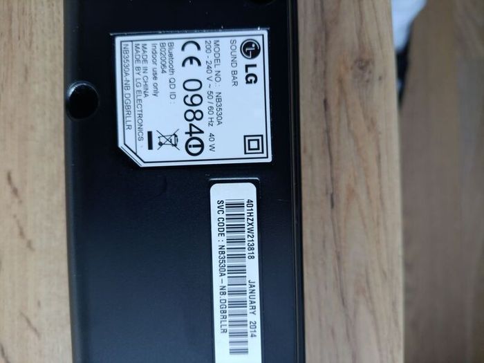 LG NB3530A Sound Bar Bluetooth Home Theater Speaker