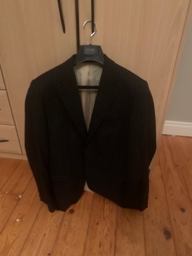 Gents suit