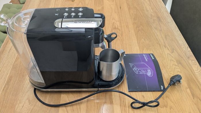 Sage Nespresso Creatista Uno coffee machine