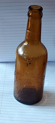 O Connor's kanturk 1/2 pint vintage bottle,,bottle seems to have a defect,around bottom of bottle, holds water no leeks,see pictures,sold as is ,lovely display advertising bottle, collectors items, buyer collects or pays postage thank you,