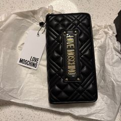Love Moschino