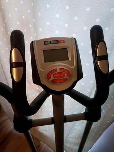 Body Tech Elliptical Cross Trainer / Exercise Machine