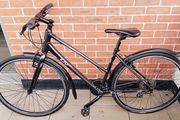 Ladies giant liv bike in nearly new condition