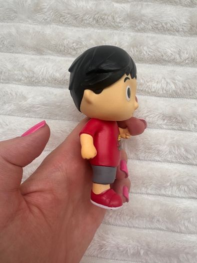 Ryan's World Special Delivery Ryan approx. 4" Used Please see photos