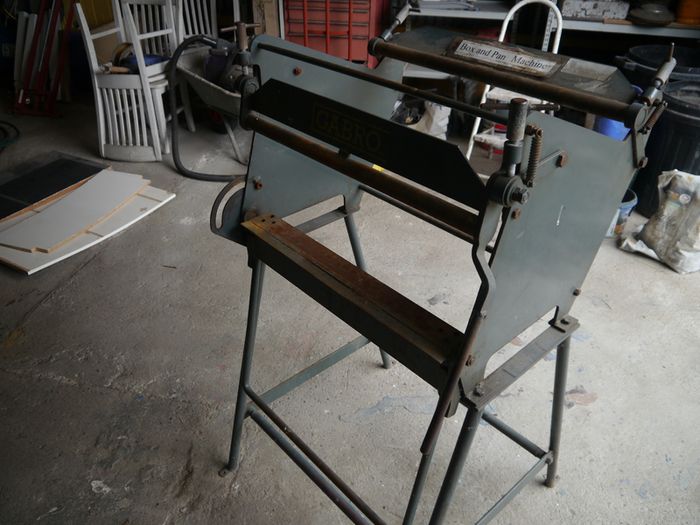 Gabro Metal Folder