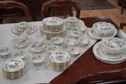Aynsley Pembroke 68-Piece Fine Bone China Dinner Set for 12
