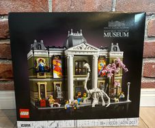 Lego Icons 10326 Natural History Museum Brand New Sealed
